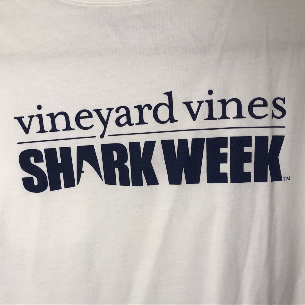 Men’s Vineyard Vines Shark Week Short Sleeve Tee